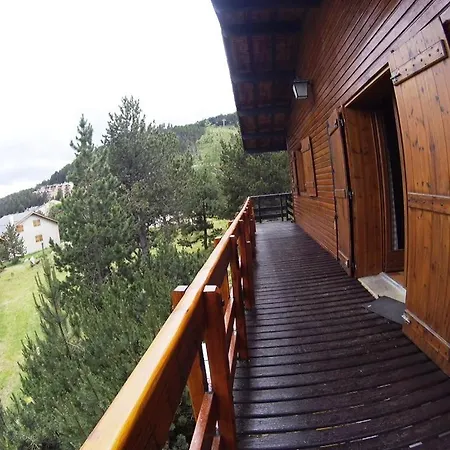 Famillial A150m Des Pistes De 샬레